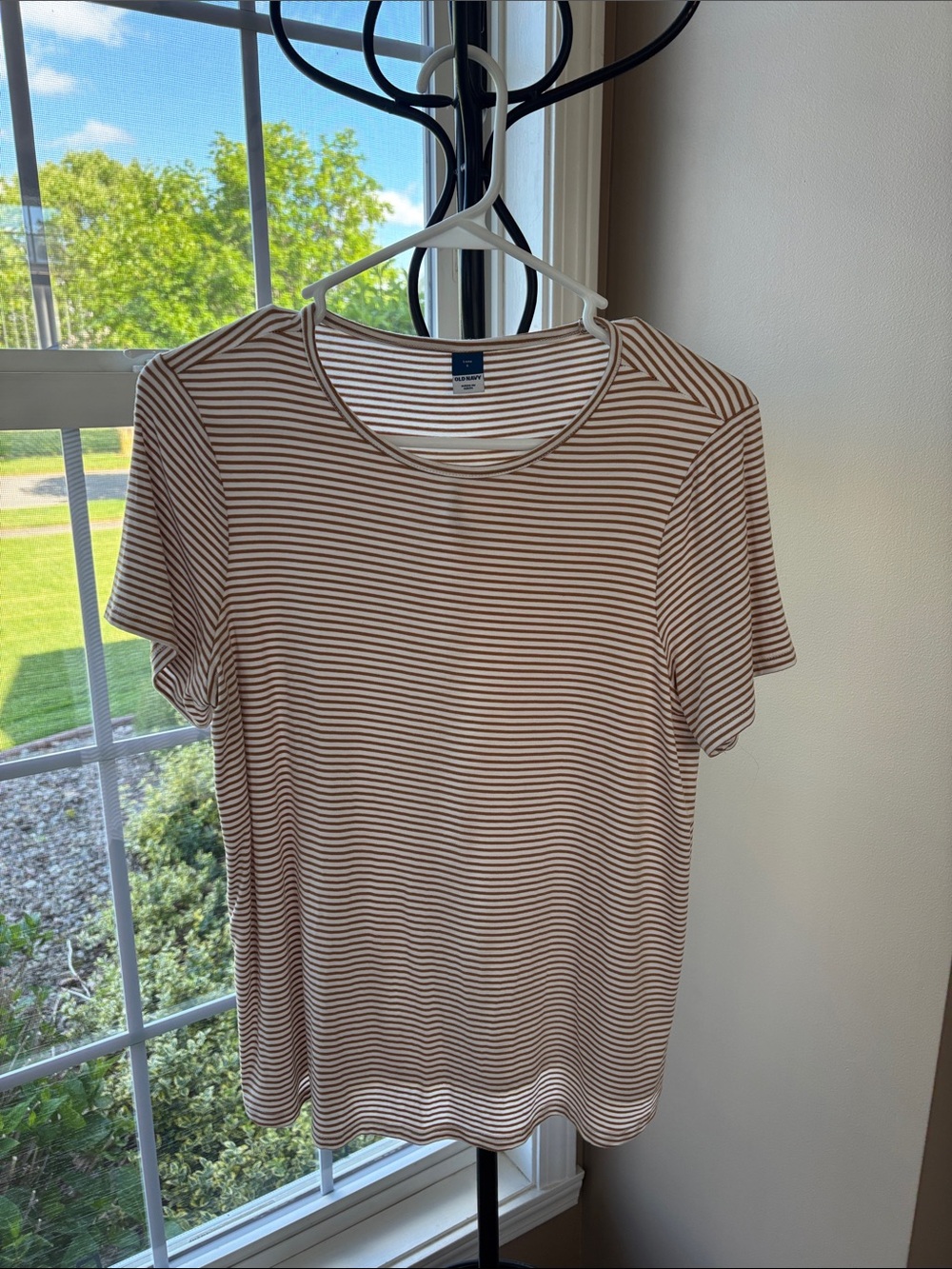 Short Sleeve Striped Tee - Brown & White